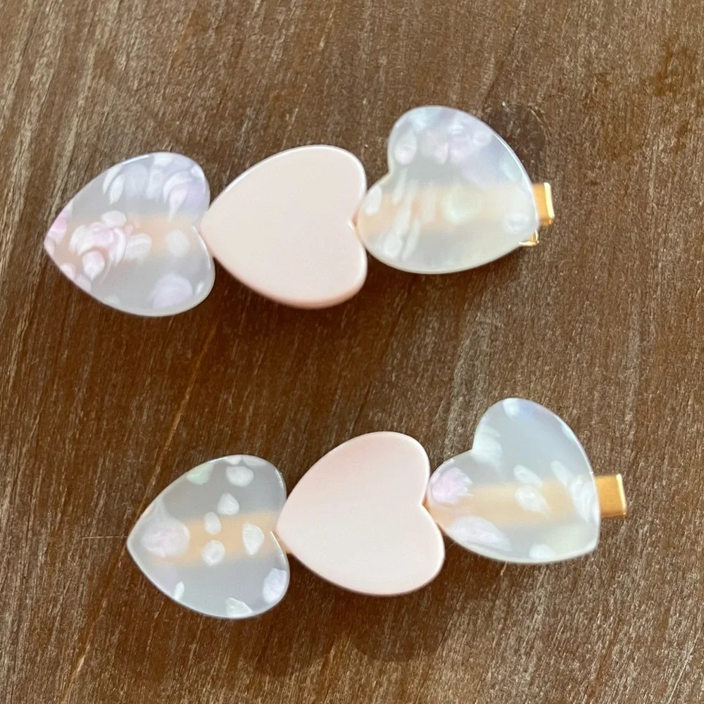Heart Hair Clips Pink And White